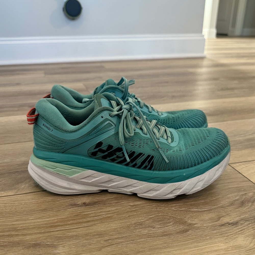 Hoka Bondi 7 Running Shoes